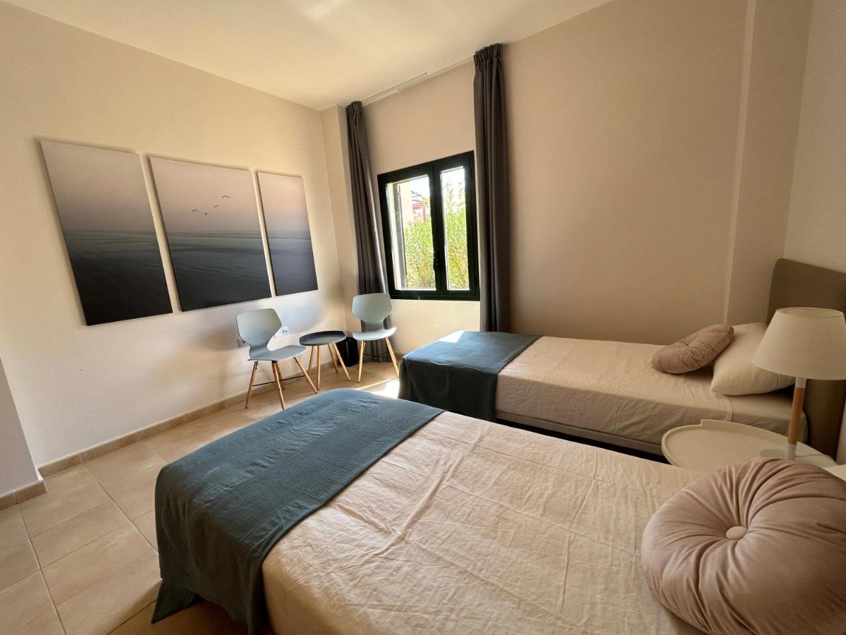 Quite & Relaxing Private Apartment For 2-6 Pers - Golf & Pool Resort - 무르시아 외부 사진